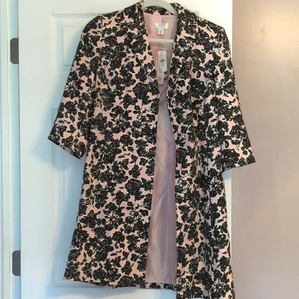 Lightweight coat
